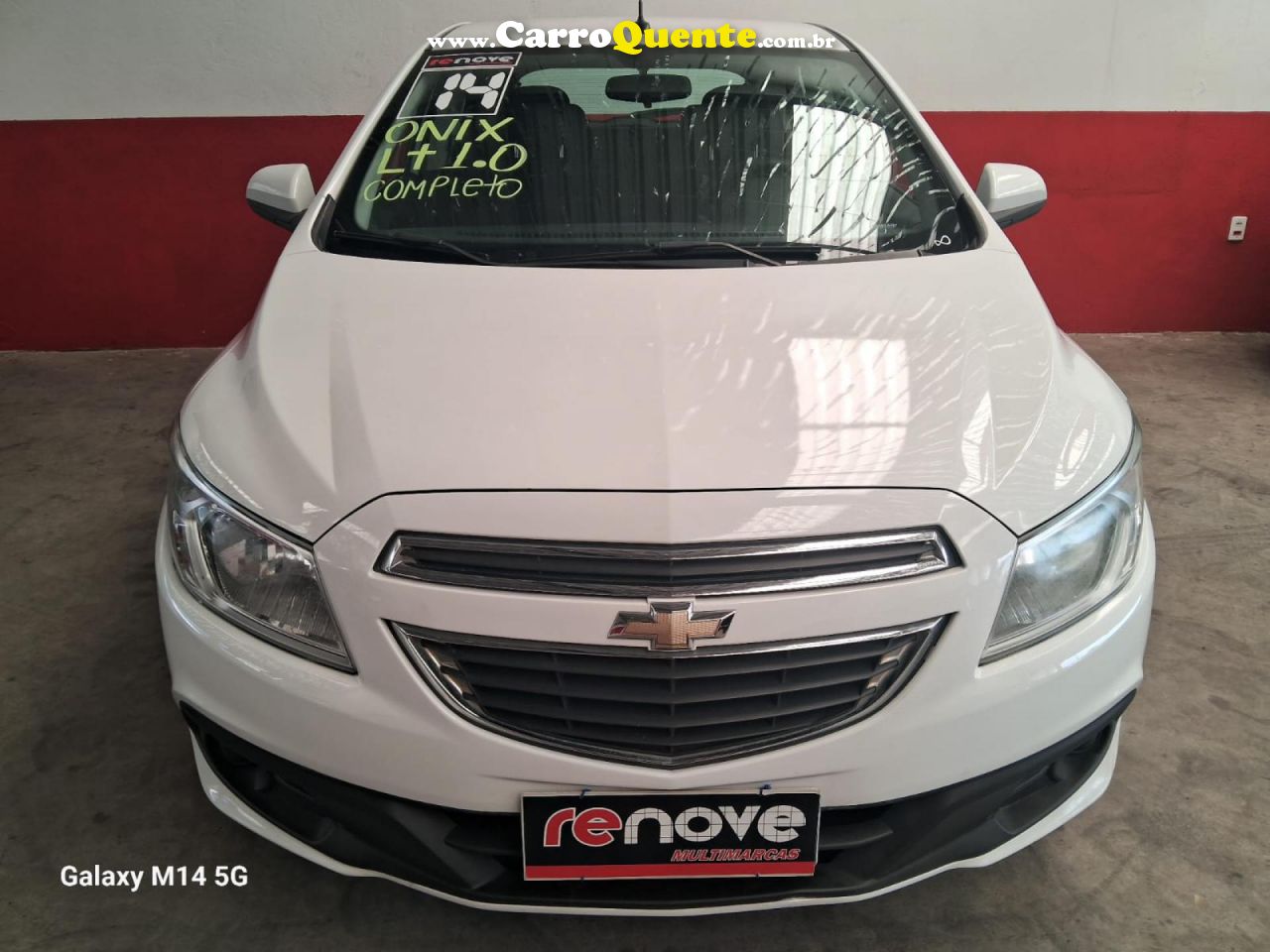 CHEVROLET   ONIX HATCH LT 1.0 8V FLEXPOWER 5P MEC.   BRANCO 2014 1.0 FLEX - Loja