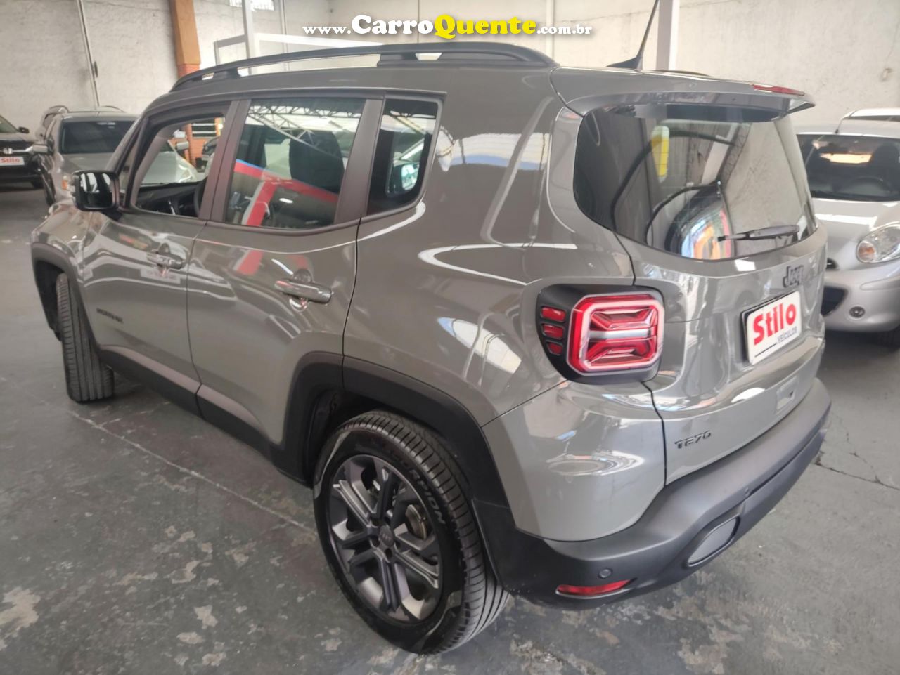 JEEP   RENEGADE LONG. T270 1.3 TB 4X2 FLEX AUT.   CINZA 2024 1.3 FLEX - Loja