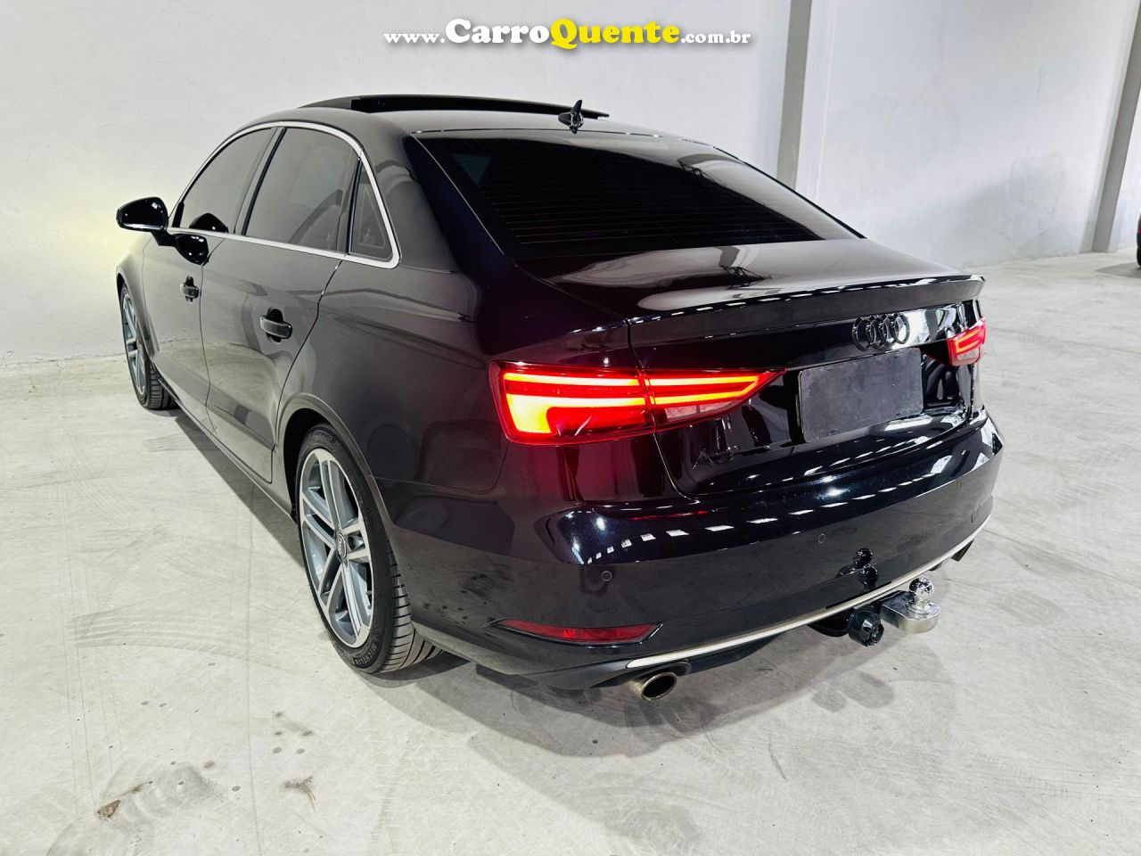 AUDI   A3 SEDAN PERFORMANCE 2.0 TFSI S-TRONIC   PRETO 2019 2.0 GASOLINA - Loja