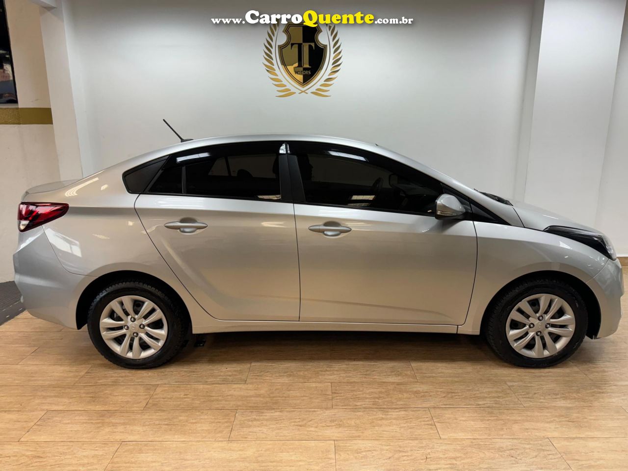 HYUNDAI   HB20S C.STYLEC.PLUS1.6 FLEX 16V AUT. 4P   PRATA 2019 1.6 FLEX - Loja