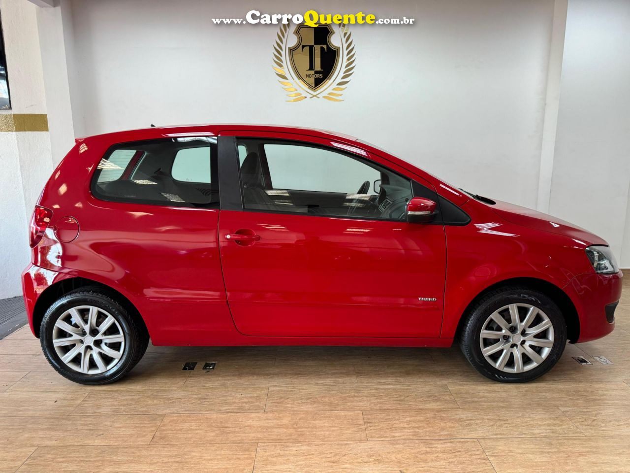 VOLKSWAGEN   FOX 1.0 MI TOTAL FLEX 8V 5P   VERMELHO 2013 1.0 FLEX - Loja