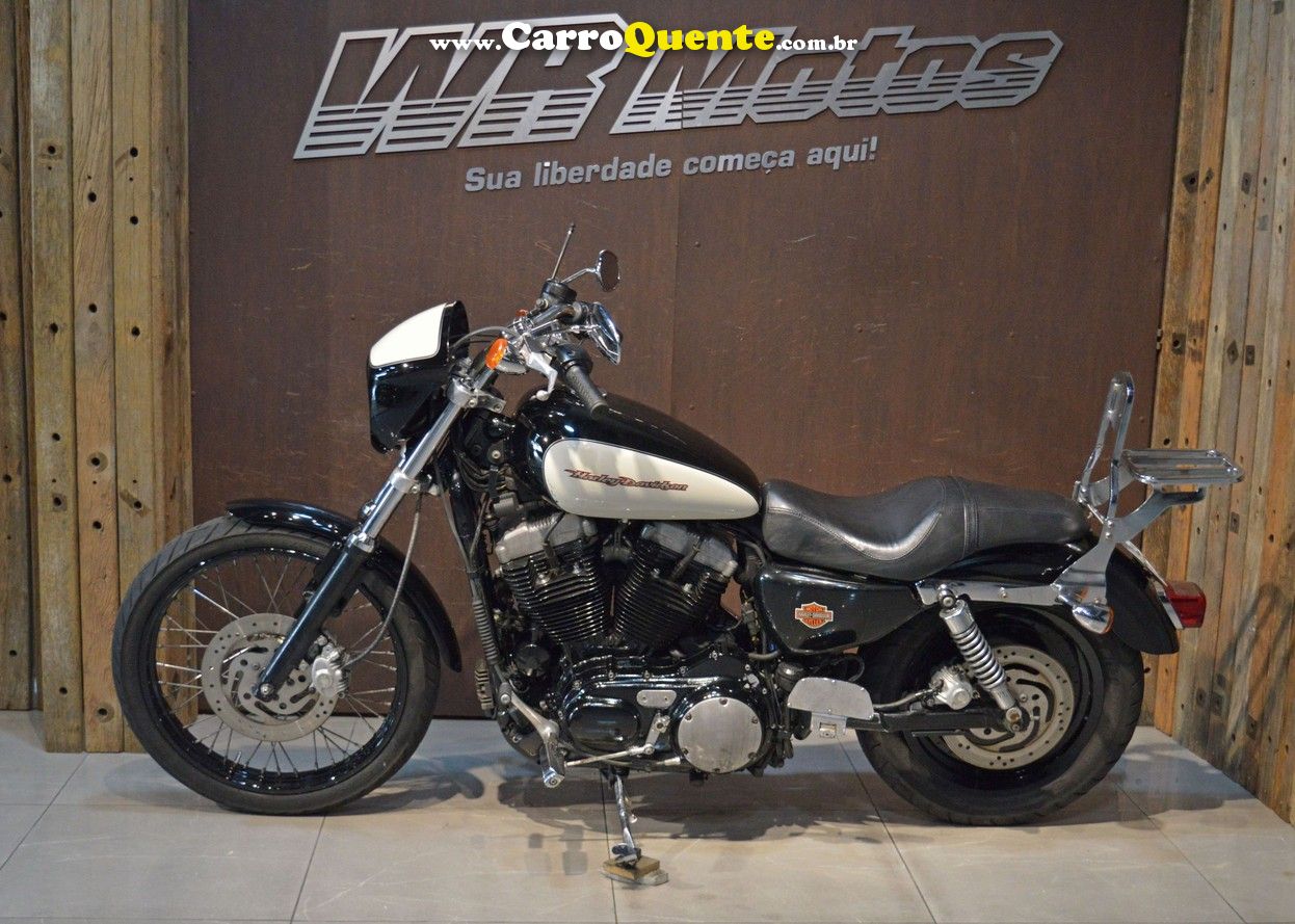 HARLEY-DAVIDSON SPORTSTER XL 883 CUSTOM - Loja