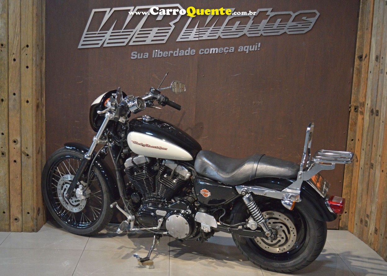 HARLEY-DAVIDSON SPORTSTER XL 883 CUSTOM - Loja