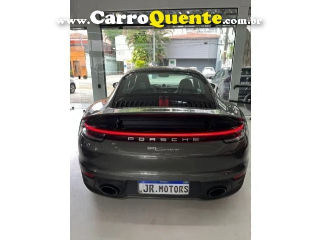 PORSCHE 911 3.0 24V H6 CARRERA 4 PDK - Loja