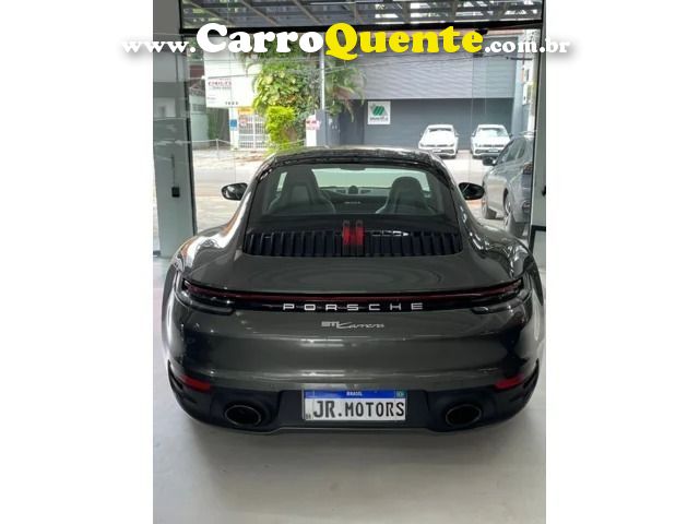 PORSCHE 911 3.0 24V H6 CARRERA 4 PDK - Loja