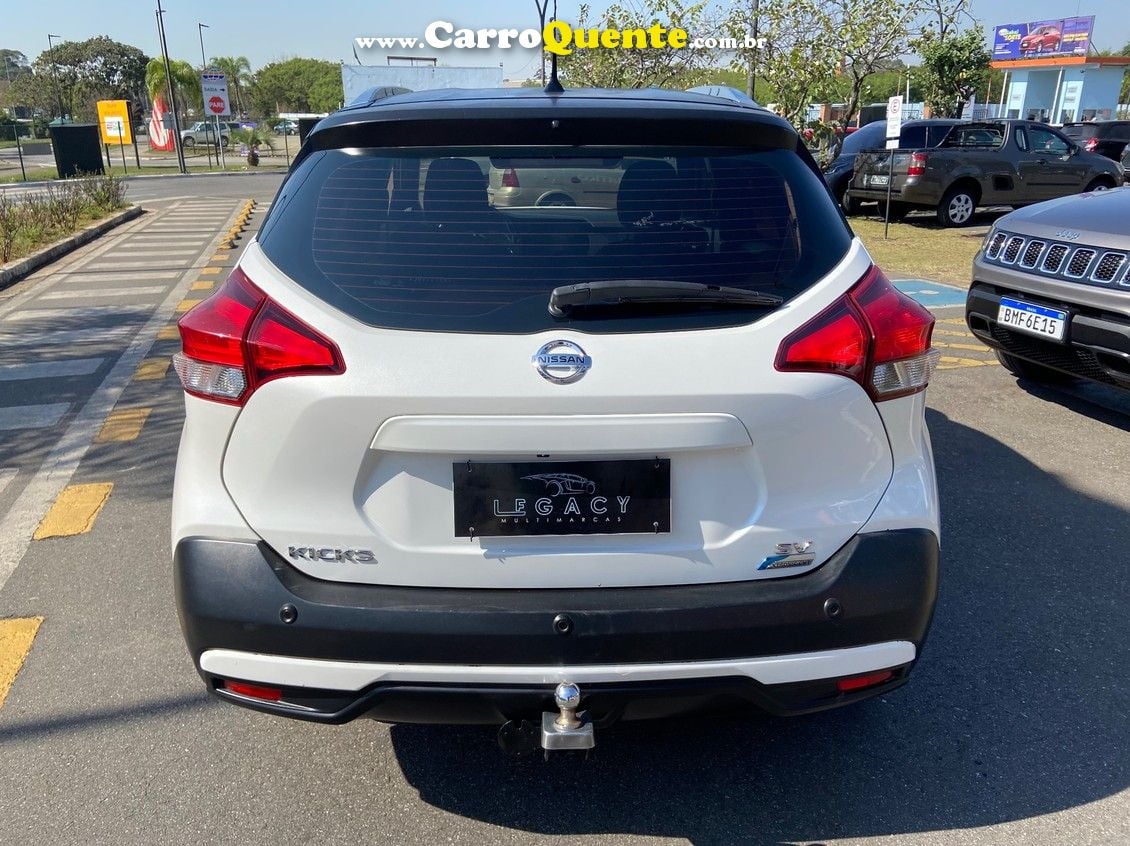 NISSAN KICKS 1.6 16V FLEXSTART SV - Loja