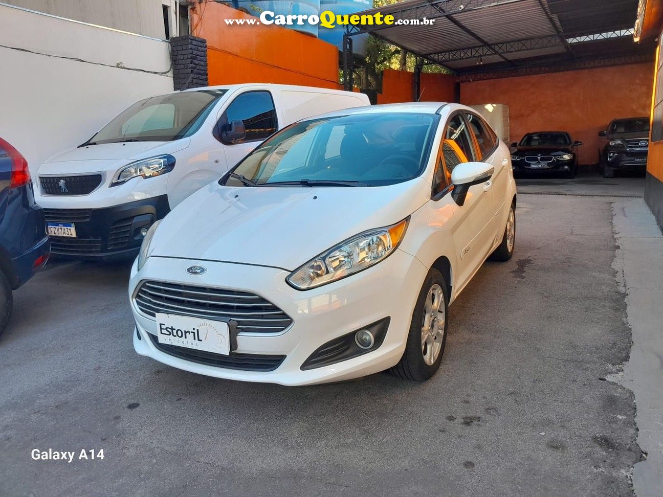 FORD FIESTA 1.6 SE SEDAN 16V - Loja