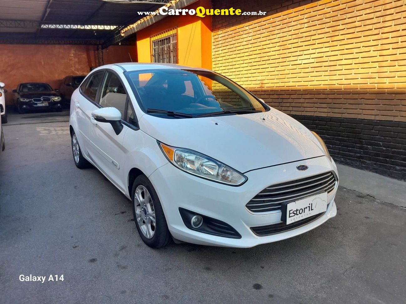 FORD FIESTA 1.6 SE SEDAN 16V - Loja