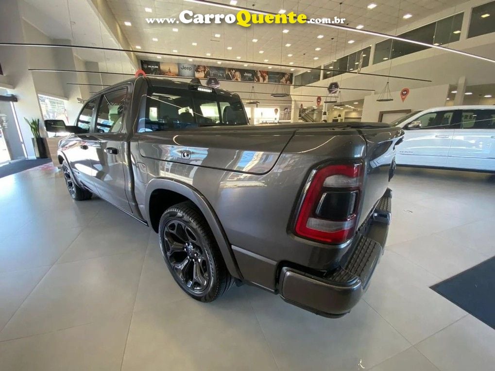 RAM 1500 5.7 V8 LIMITED NIGHT EDITION CD 4X4 - Loja