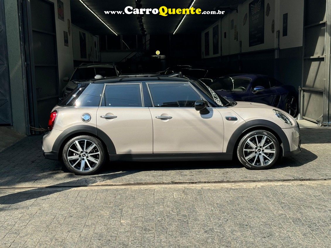 MINI COOPER 2.0 16V TWINPOWER S EXCLUSIVE - Loja