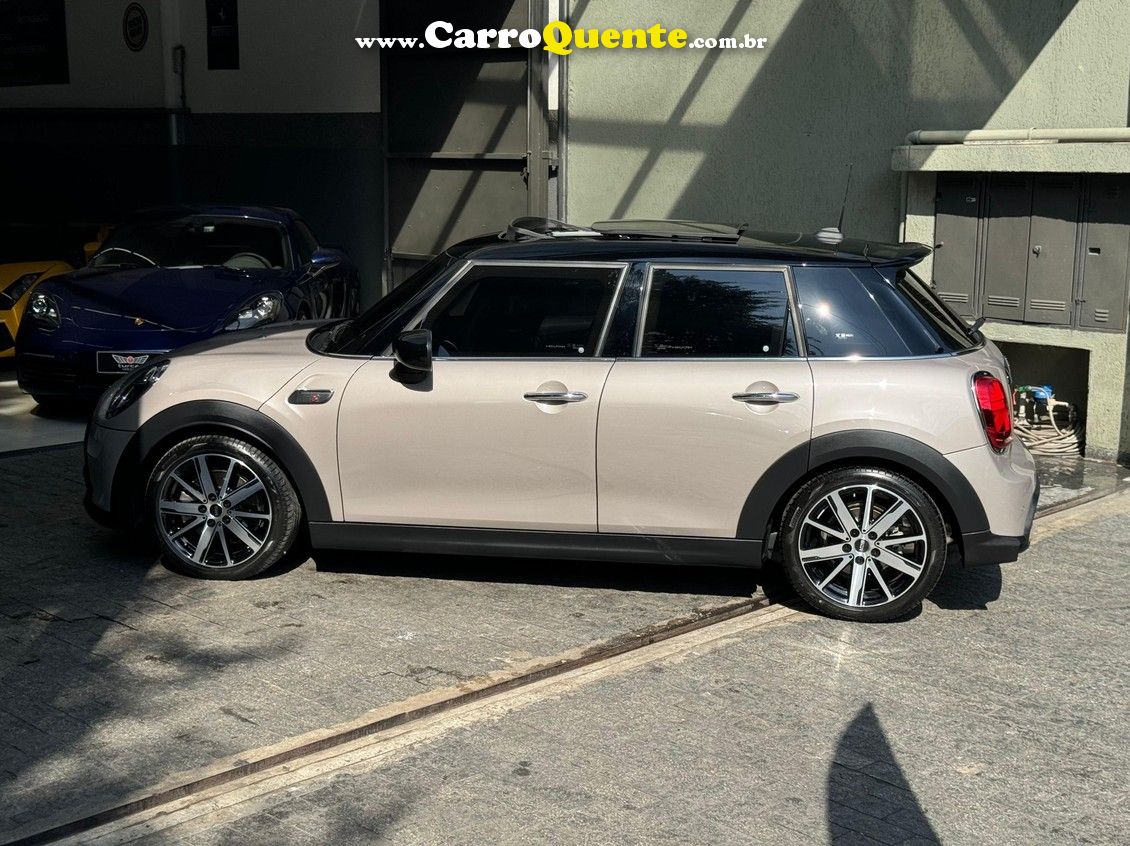 MINI COOPER 2.0 16V TWINPOWER S EXCLUSIVE - Loja