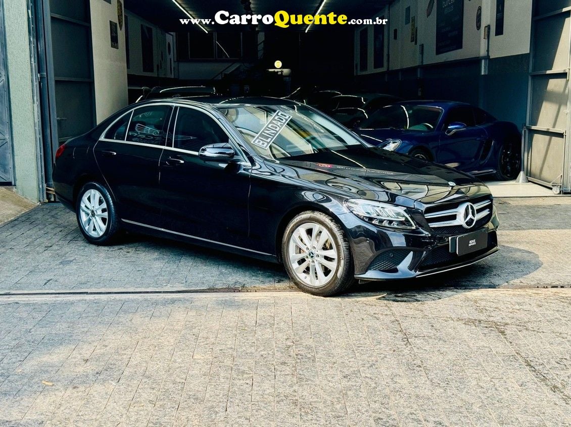 MERCEDES-BENZ C 180 1.6 CGI AVANTGARDE 9G-TRONIC - Loja