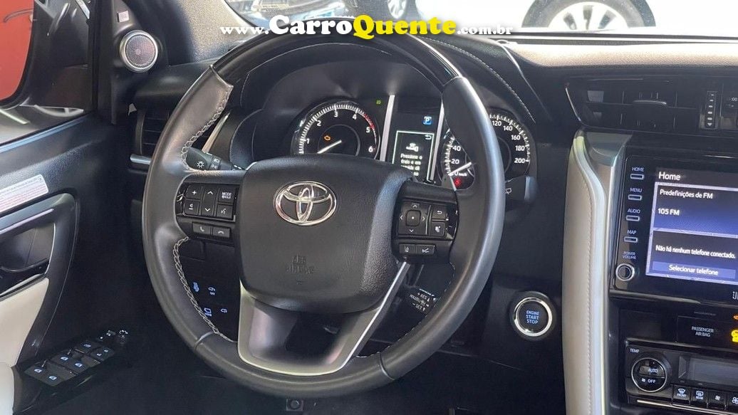 TOYOTA HILUX SW4 2.8 D-4D TURBO DIAMOND 7L 4X4 - Loja