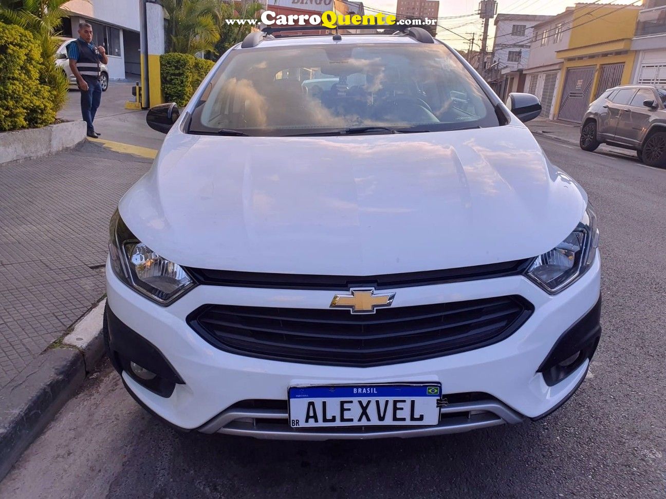 CHEVROLET ONIX 1.4 MPFI ACTIV 8V - Loja