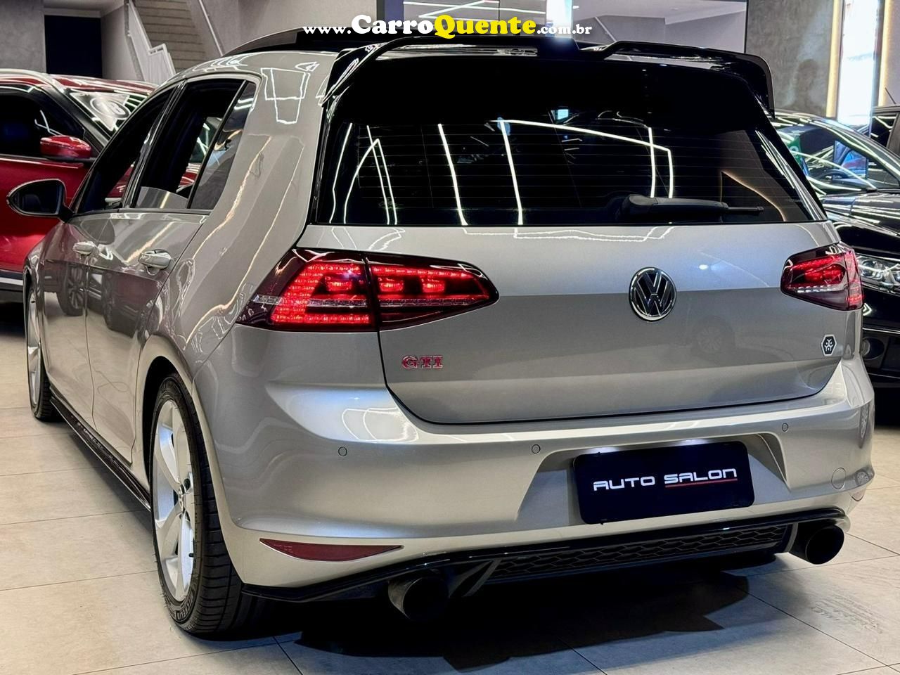 VOLKSWAGEN GOLF 2.0 TSI GTI 16V 220CV TURBO - Loja