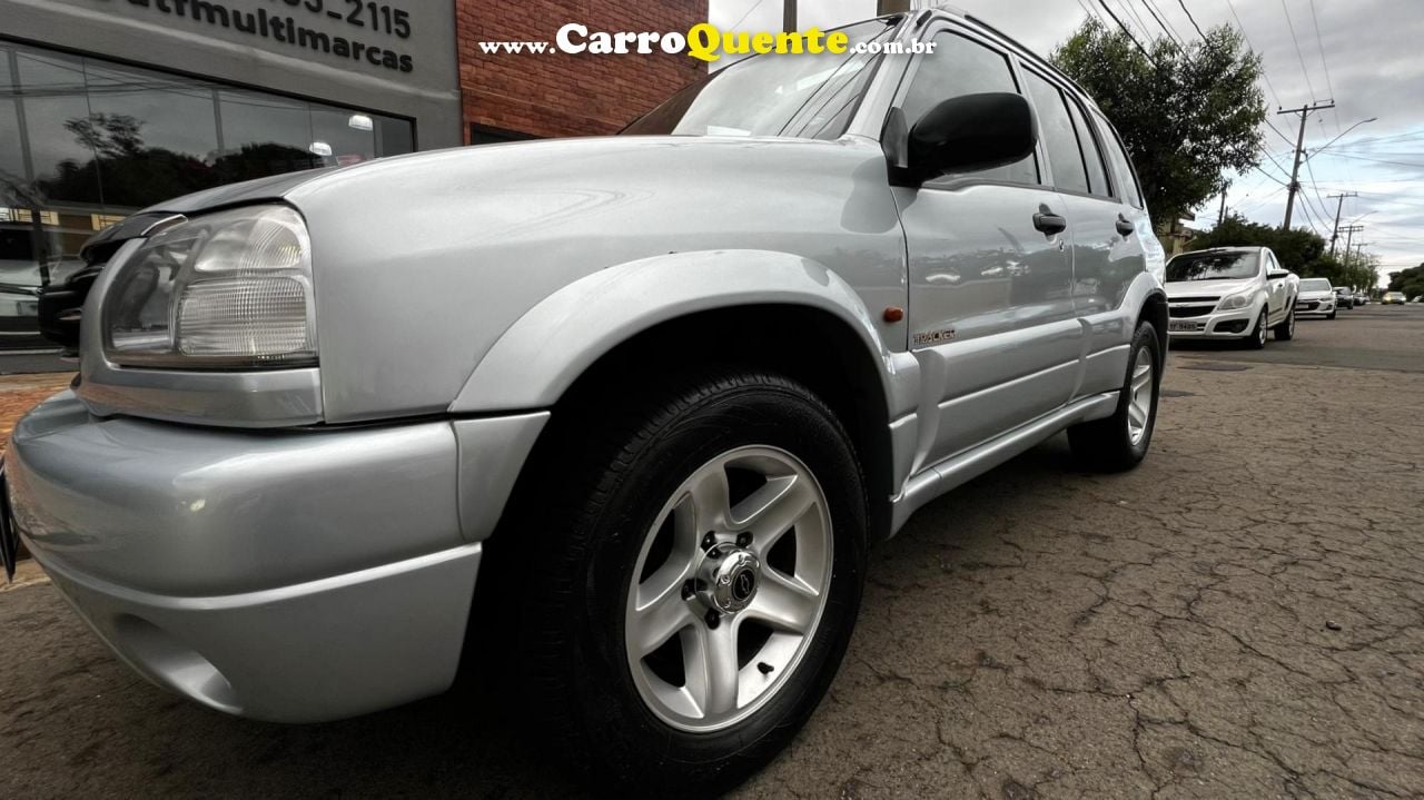 CHEVROLET   TRACKER 2.0 16V 128CV MPFI 4X4 5P   PRATA 2009 2.0 GASOLINA - Loja