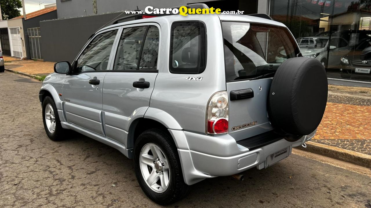 CHEVROLET   TRACKER 2.0 16V 128CV MPFI 4X4 5P   PRATA 2009 2.0 GASOLINA - Loja