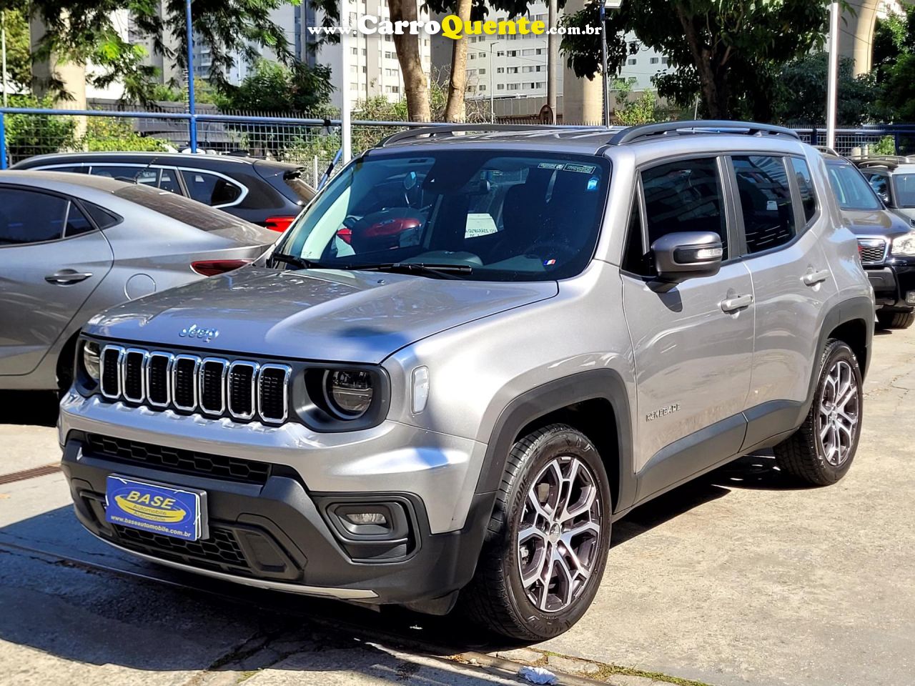 JEEP   RENEGADE LONG. T270 1.3 TB 4X2 FLEX AUT.   PRATA 2022 1.3 T FLEX - Loja