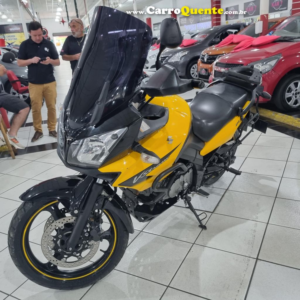 SUZUKI   DL 650 V-STROM   AMARELO 2009 645 GASOLINA - Loja