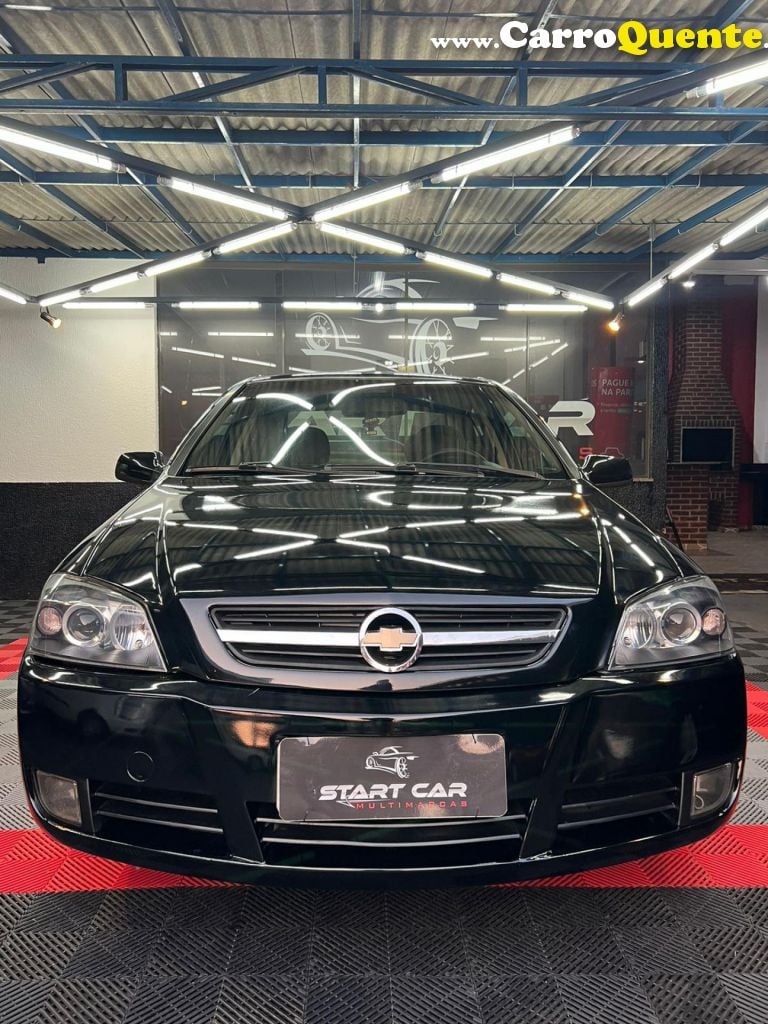 CHEVROLET   ASTRA SEDAN 2.0CD EXPRES.GLS 2.0 8V 4P   PRETO 2004 2.0 GASOLINA - Loja