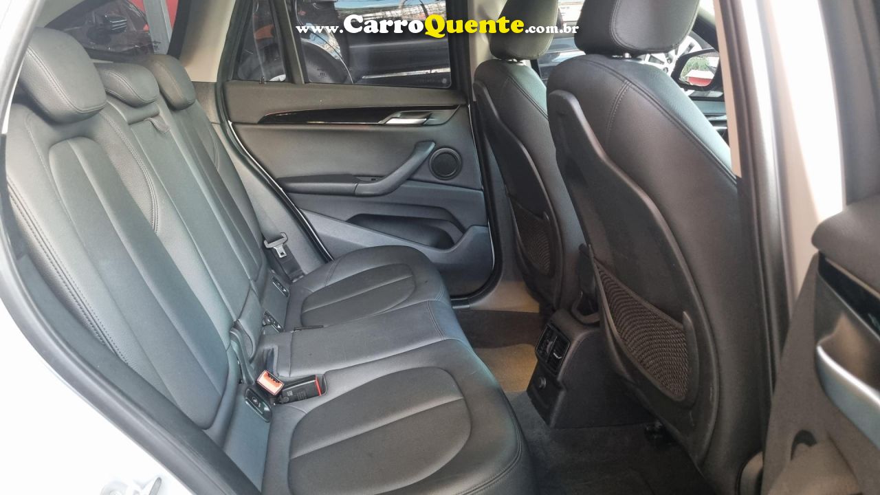 BMW   X1 SDRIVE 20I 2.02.0 TB ACTI.FLEX AUT.   PRATA 2017 2.0 FLEX - Loja