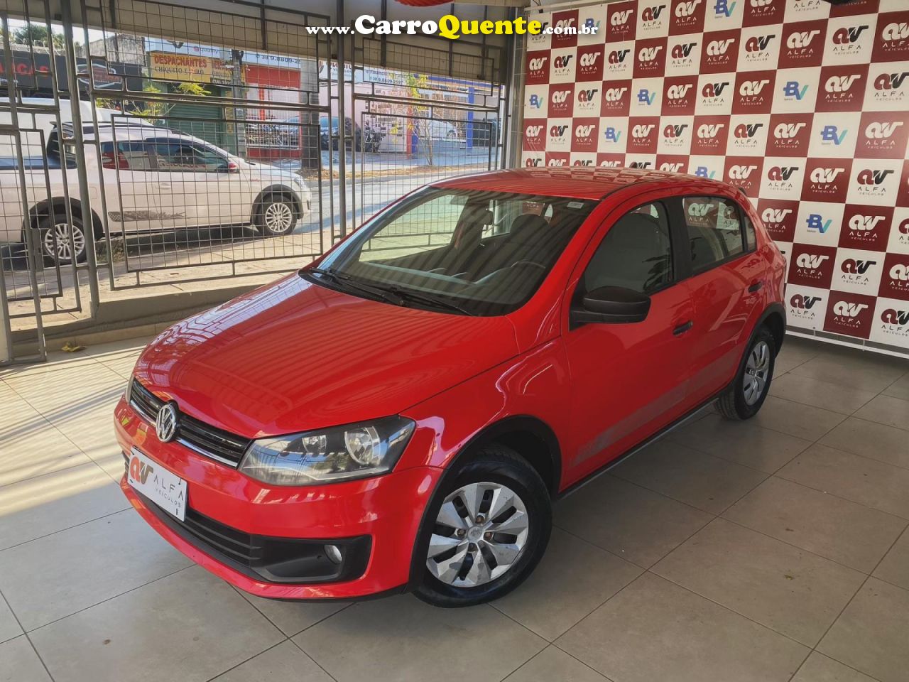 VOLKSWAGEN   GOL TRACK 1.0 MI TOTAL FLEX 8V 4P   VERMELHO 2014 1.0 FLEX - Loja