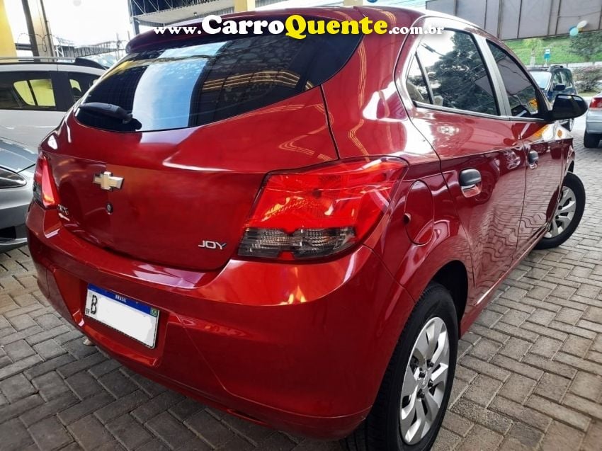 Chevrolet ONIX 1.0 MPFI JOY 8V FLEX 4P MANUAL - Loja