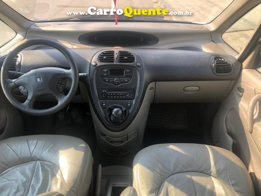 Citroen XSARA PICASSO 2.0 EXCLUSIVE 16V GASOLINA 4P AUTOMÁTICO - Loja