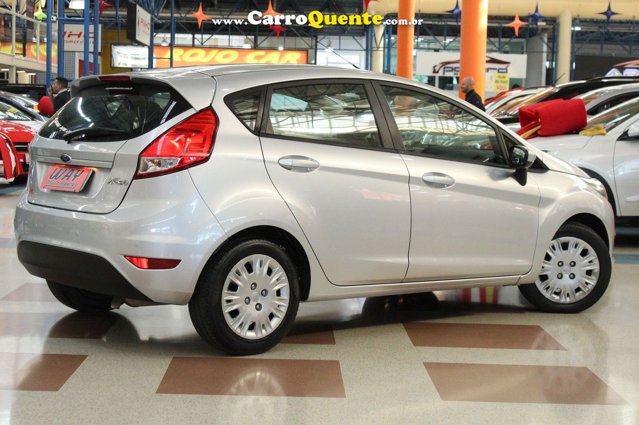 FORD FIESTA 1.5 S HATCH 16V - Loja