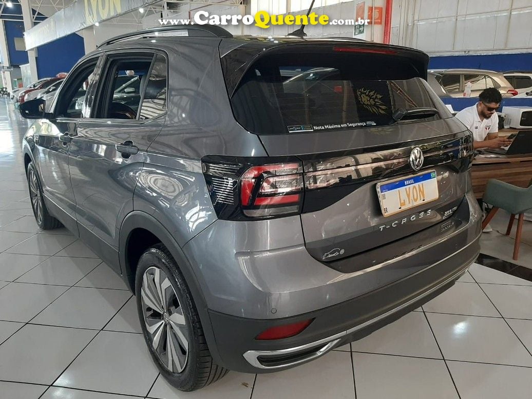 VOLKSWAGEN T-CROSS 1.0 200 TSI COMFORTLINE - Loja