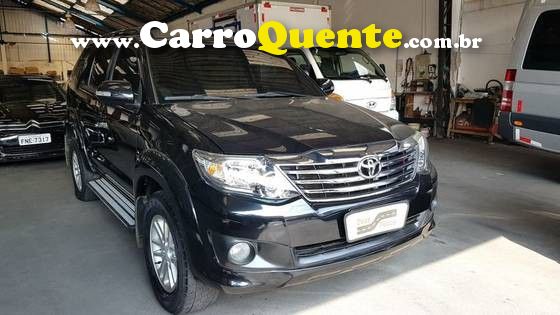 TOYOTA HILUX SW4 2.7 SR 4X2 16V - Loja