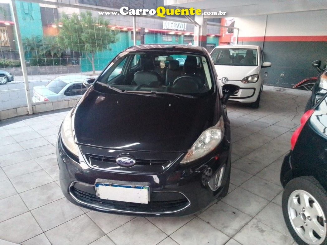 FORD FIESTA 1.6 SE HATCH 16V - Loja