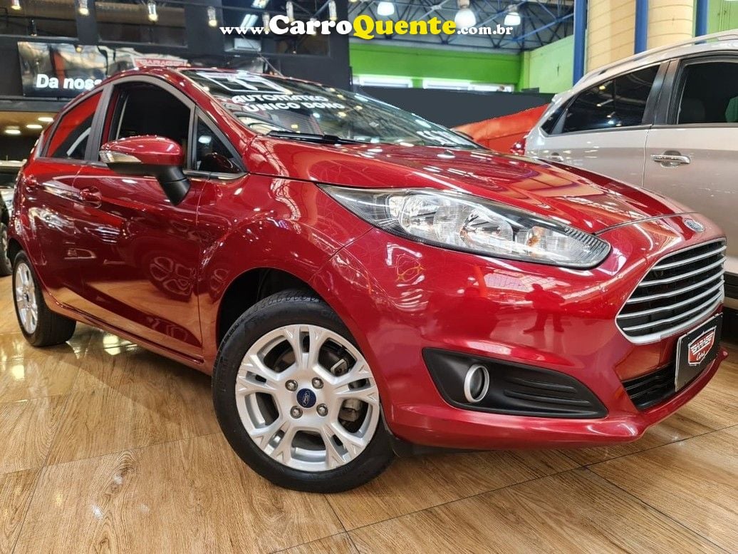 FIESTA 1.6 SEL HATCH SÓ 56 MIL KM - Loja