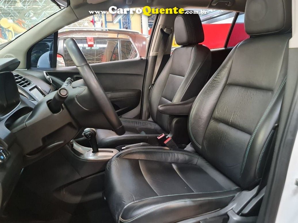 CHEVROLET TRACKER 1.8 MPFI LTZ 4X2 16V 2015 - Loja