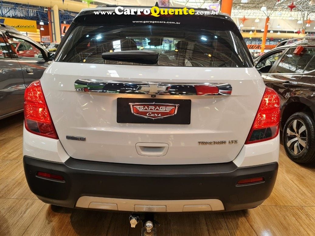 CHEVROLET TRACKER 1.8 MPFI LTZ 4X2 16V 2015 - Loja