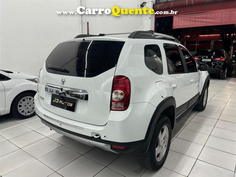 DUSTER 1.6 4X2 16V FLEX 4P MANUAL 2014 - Loja