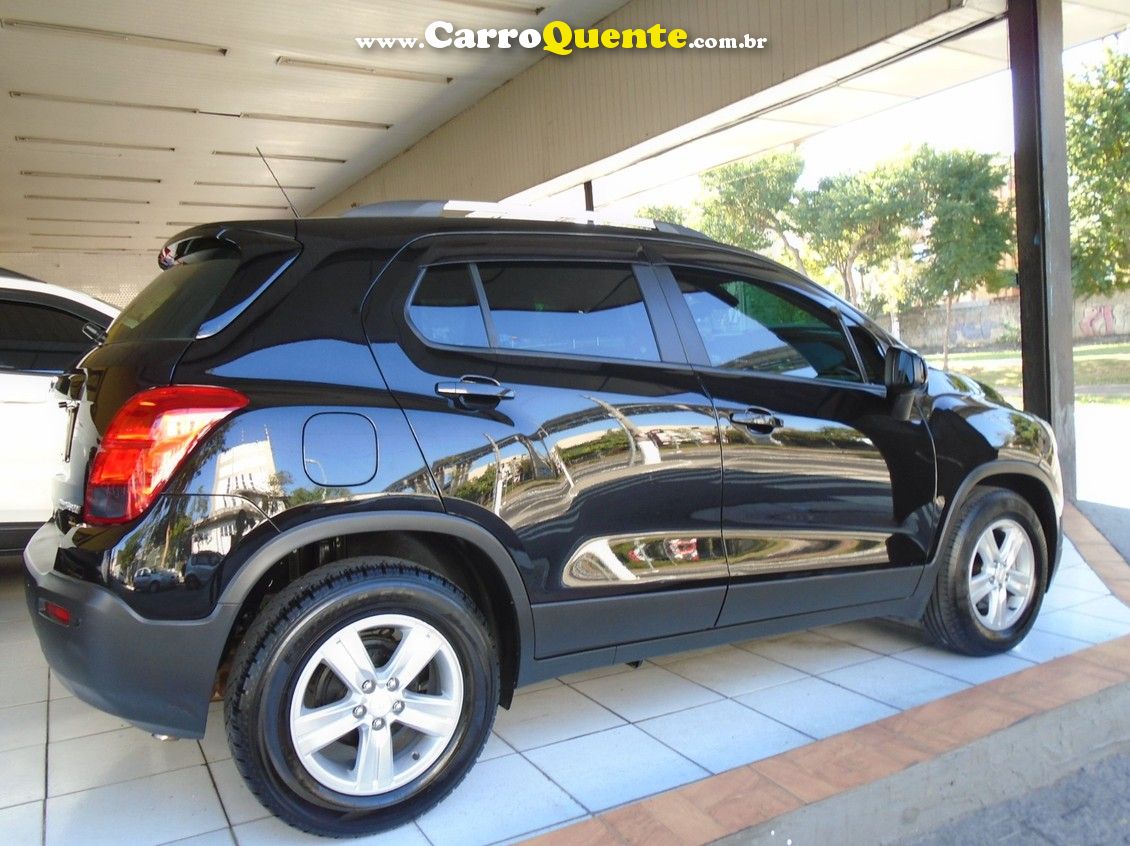 CHEVROLET TRACKER 1.8 MPFI LT 4X2 16V - Loja