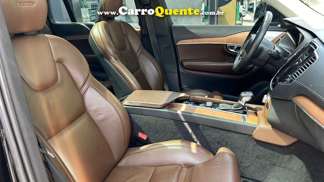 VOLVO XC90 2.0 T6 INSCRIPTION AWD - Loja