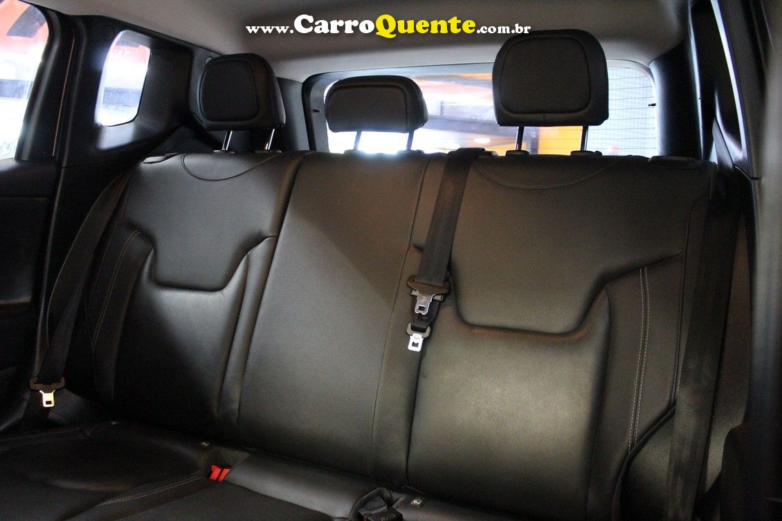 JEEP RENEGADE 1.8 16V LONGITUDE - Loja