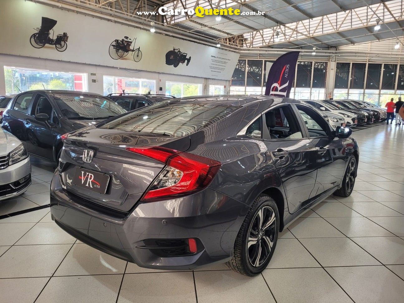 HONDA CIVIC 2.0 16V EXL 2018 MUITO NOVO KM 50.000 !! - Loja