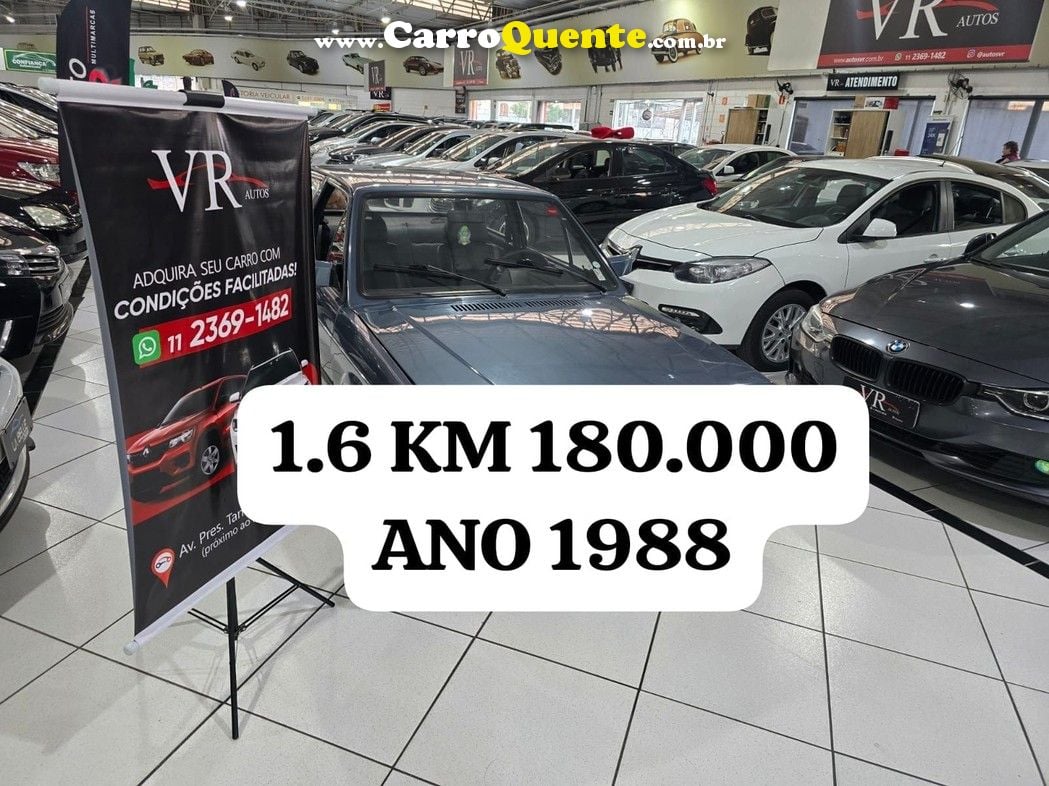 VOLKSWAGEN VOYAGE 1.6 CL 8V  KM 180.000  NOVO - Loja