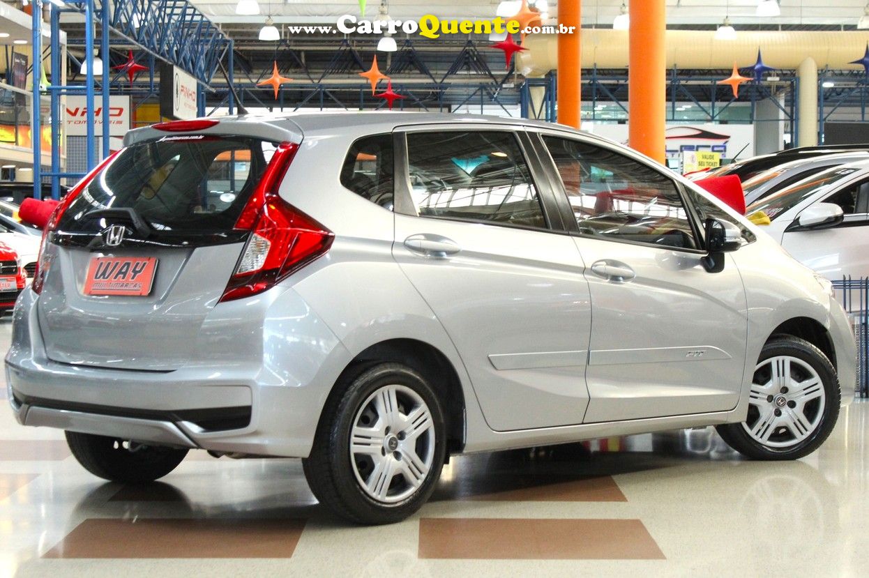 HONDA FIT 1.5 PERSONAL 16V - Loja