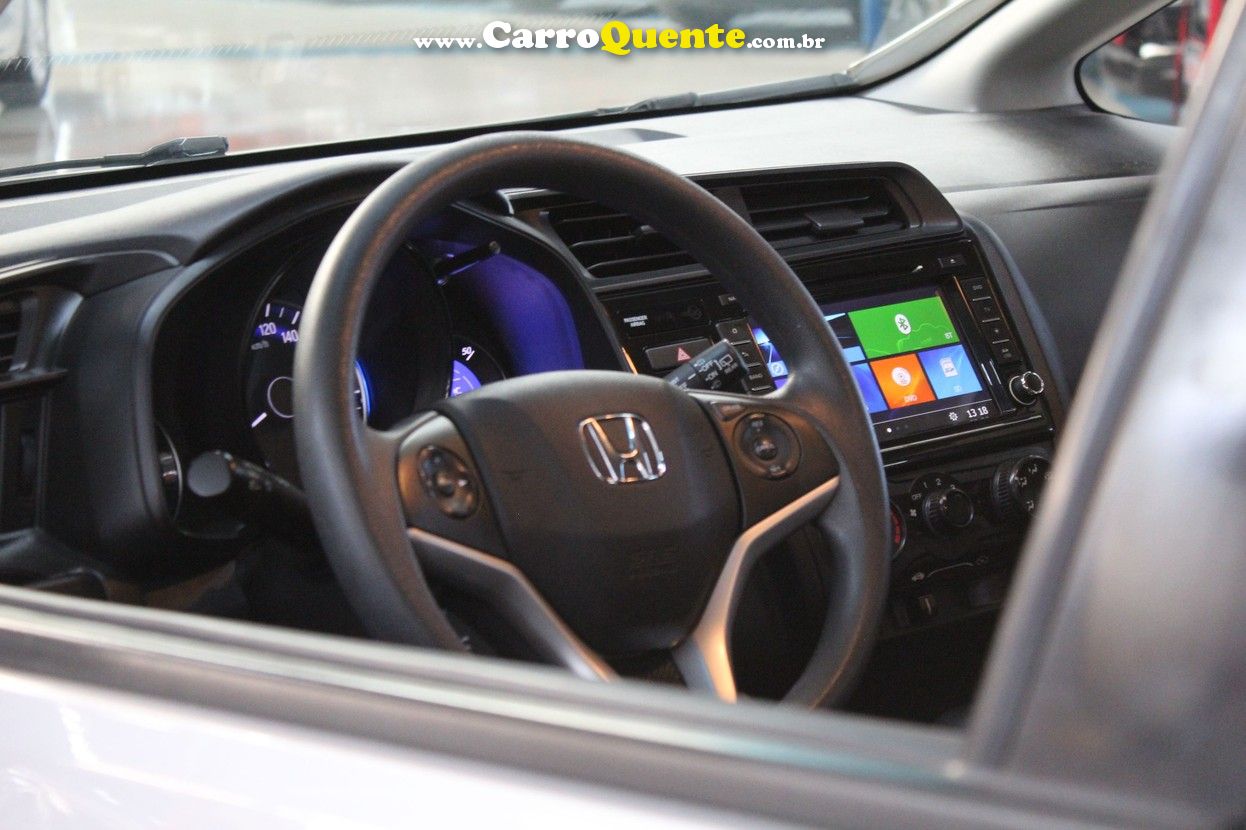 HONDA FIT 1.5 PERSONAL 16V - Loja