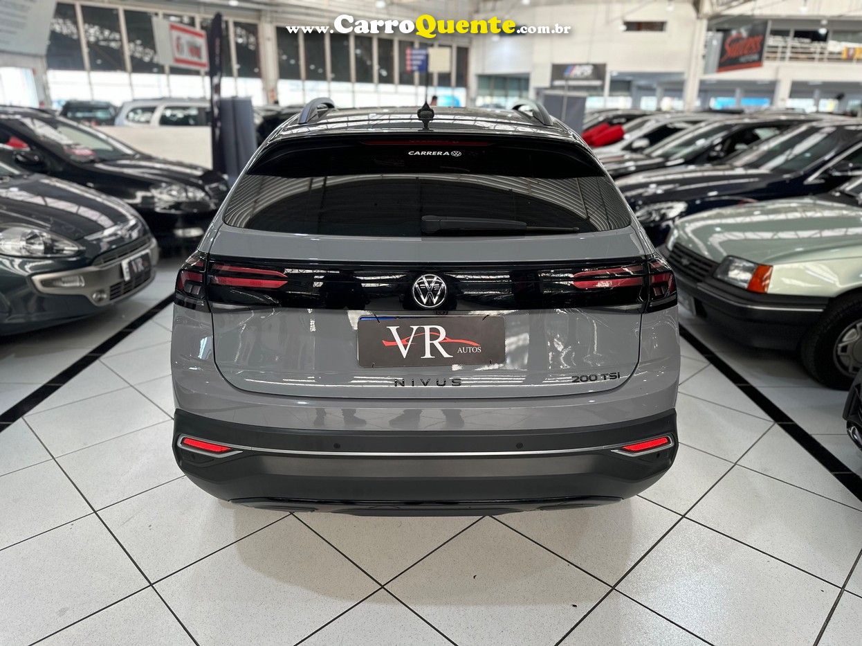 VOLKSWAGEN NIVUS 1.0 200 TSI HIGHLINE 2022 NOVO KM 30.000 - Loja