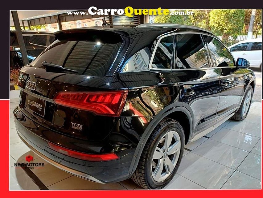 AUDI Q5 2.0 TFSI AMBIENTE - Loja