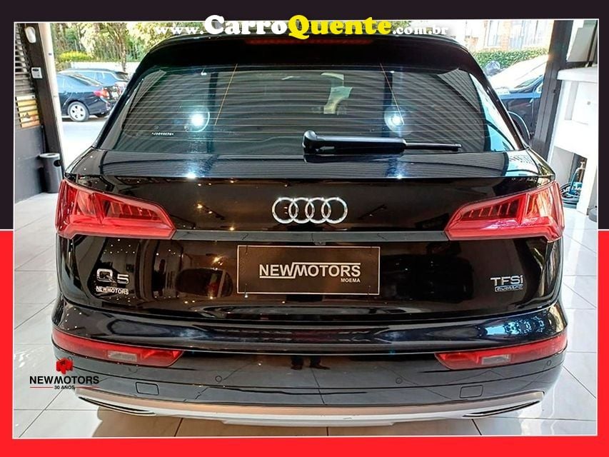 AUDI Q5 2.0 TFSI AMBIENTE - Loja