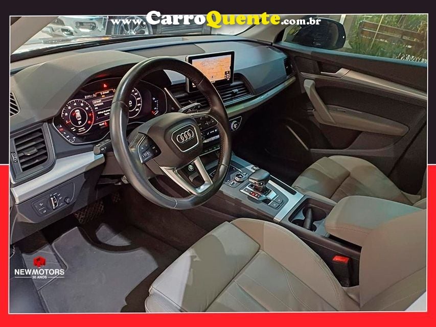 AUDI Q5 2.0 TFSI AMBIENTE - Loja