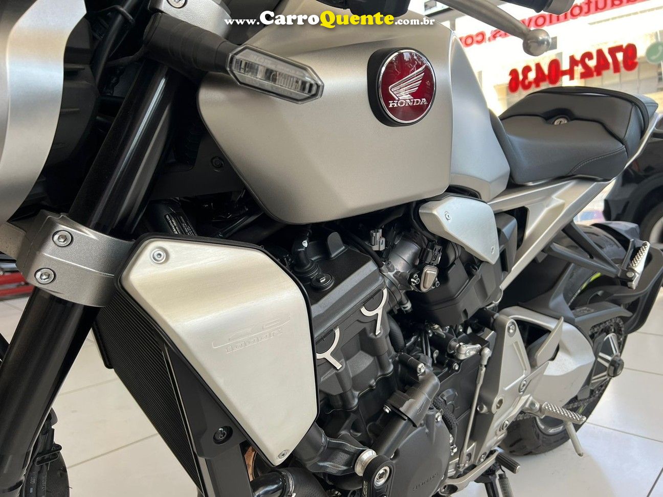 HONDA CB 1000R ABS  - Loja