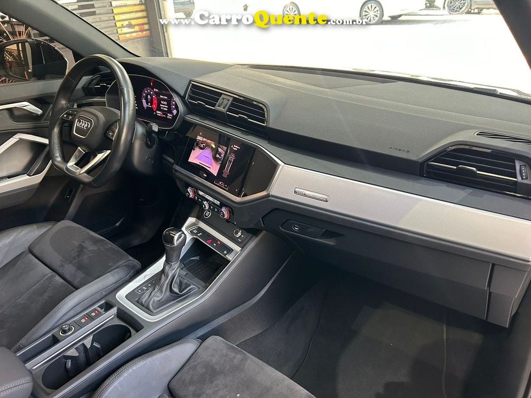 AUDI Q3 1.4 TFSI BLACK EDITION - Loja