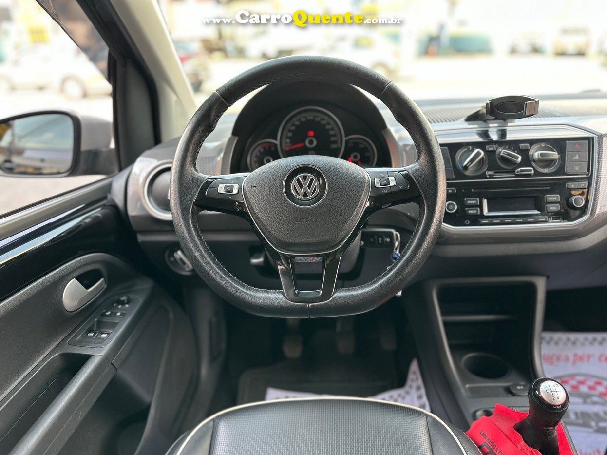 VOLKSWAGEN CROSS UP 1.0 TSI 12V 2019 - Loja